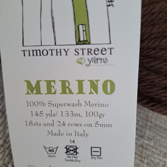 Over 1 kg made in Italy 100% Superwash Merino Wool (1294g = 1706m of aran yarn) - Picture 3 of 3